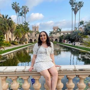 Meet your Posher, Diana